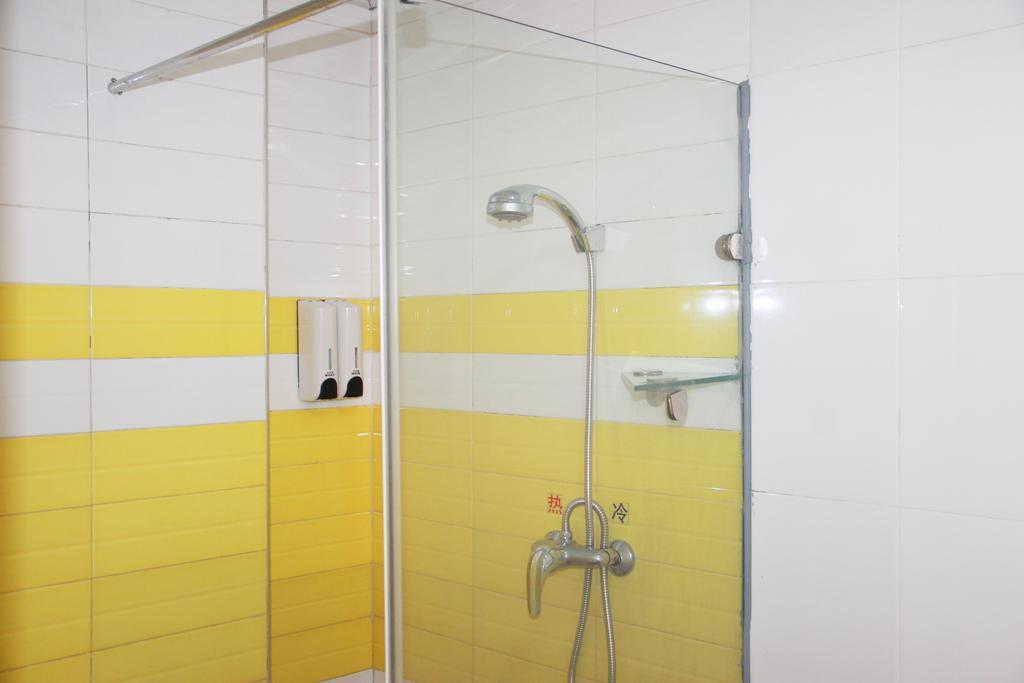 7Days Inn Guangzhou New Tianhe Park Exterior foto