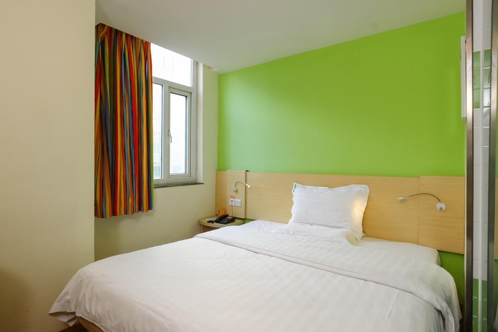 7Days Inn Guangzhou New Tianhe Park Exterior foto